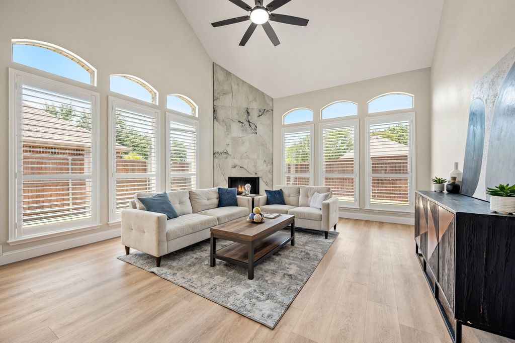 11207 Raveneaux Drive, Frisco, TX 75033 — photo 2