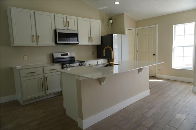 740 PINE CONE DRIVE, Davenport, FL 33897