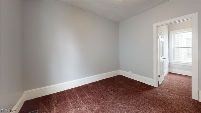 3332 Walton Avenue, Cleveland, OH 44113