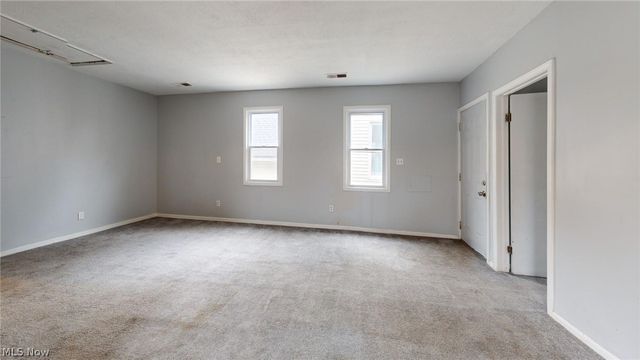 3332 Walton Avenue, Cleveland, OH 44113