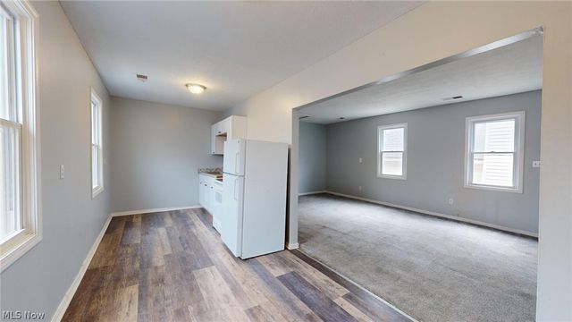 3332 Walton Avenue, Cleveland, OH 44113