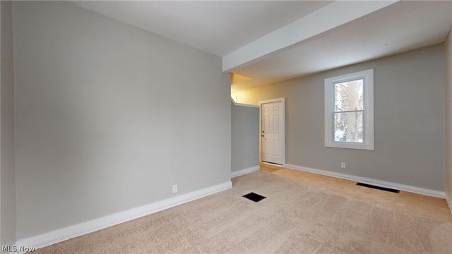 3332 Walton Avenue, Cleveland, OH 44113