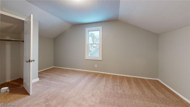 3332 Walton Avenue, Cleveland, OH 44113