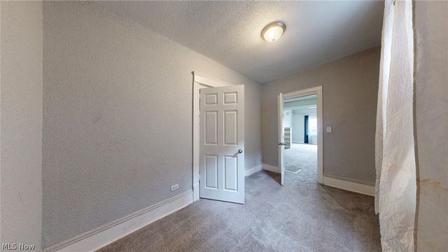 3332 Walton Avenue, Cleveland, OH 44113