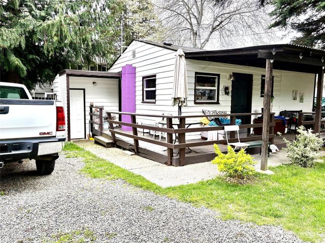 10030 30th Avenue SW, Seattle, WA 98146