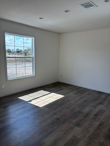 15983 NW 272nd Street, Okeechobee, FL 34972