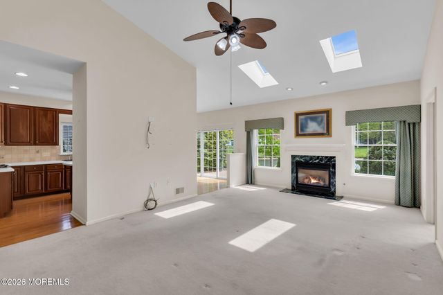 21 Baltusrol Drive, Jackson, NJ 08527