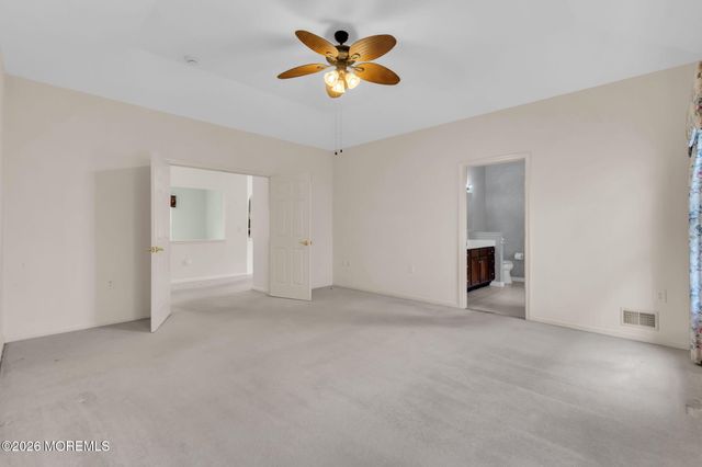 21 Baltusrol Drive, Jackson, NJ 08527