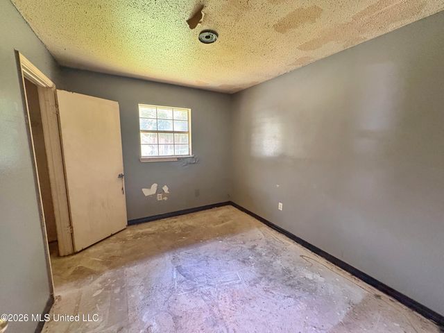 59 Opal Cove, Gulfport, MS 39503