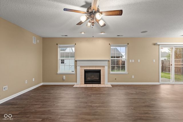 9708 Gibbon Lane, Avon, IN 46123