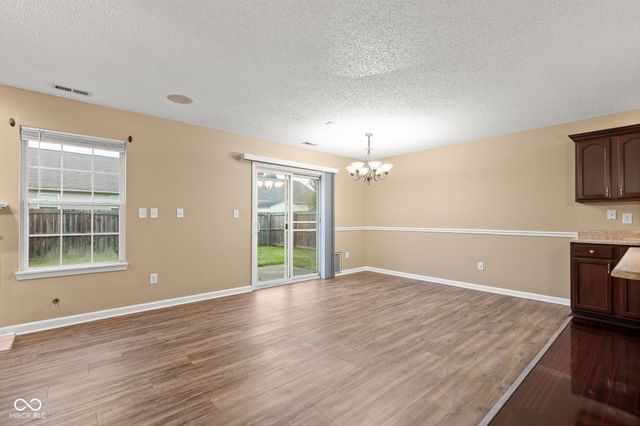 9708 Gibbon Lane, Avon, IN 46123
