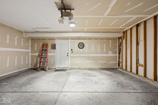9708 Gibbon Lane, Avon, IN 46123