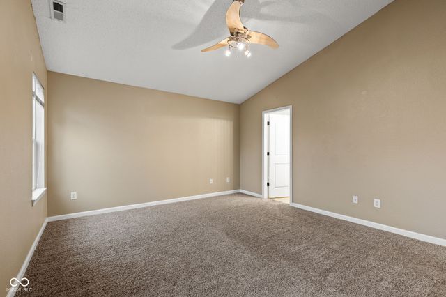 9708 Gibbon Lane, Avon, IN 46123