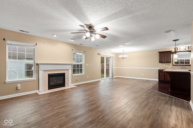 9708 Gibbon Lane, Avon, IN 46123