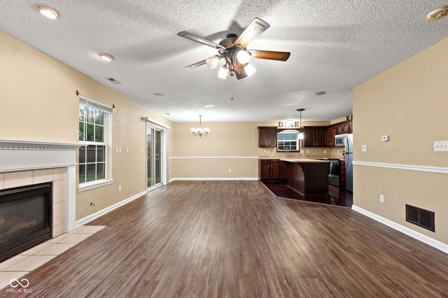 9708 Gibbon Lane, Avon, IN 46123