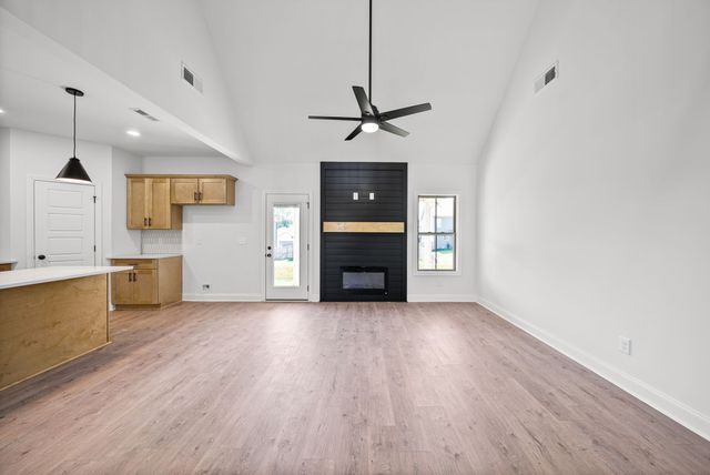 117 Monaghan Drive, Clarksville, TN 37042