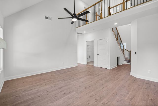 117 Monaghan Drive, Clarksville, TN 37042