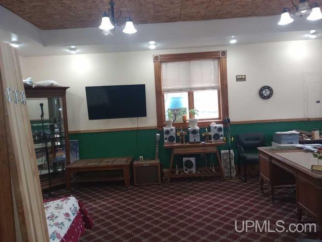 54921 Us41 Highway, Calumet, MI 49913