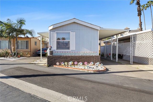 750 E Carson 67, Carson, CA 90745