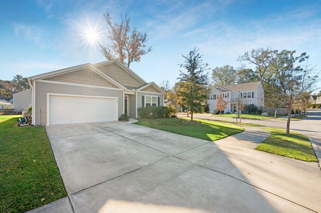 1846 Towne Street, Johns Island, SC 29455