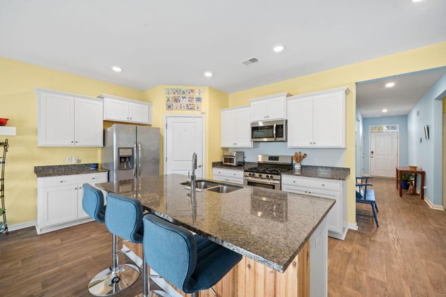 1846 Towne Street, Johns Island, SC 29455