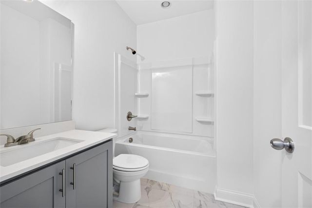 982 Homepark Circle, Buford, GA 30518