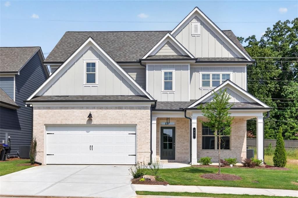 982 Homepark Circle, Buford, GA 30518
