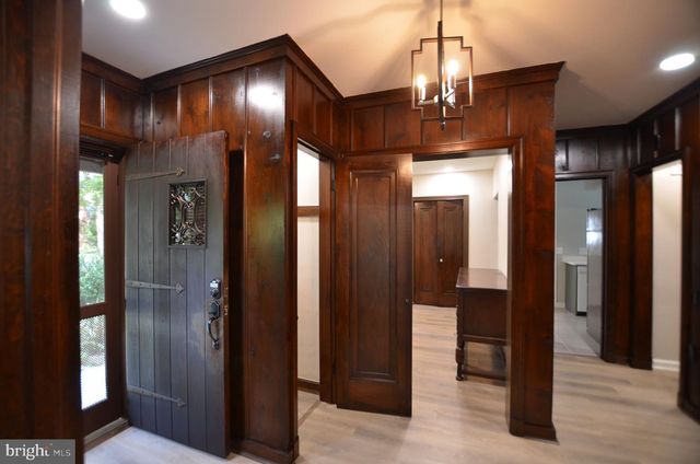 4409 BEECHWOOD RD, University Park, MD 20782