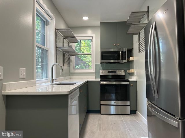 4409 BEECHWOOD RD, University Park, MD 20782