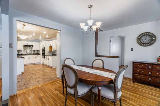 1205 Espanola Street NE, Albuquerque, NM 87110