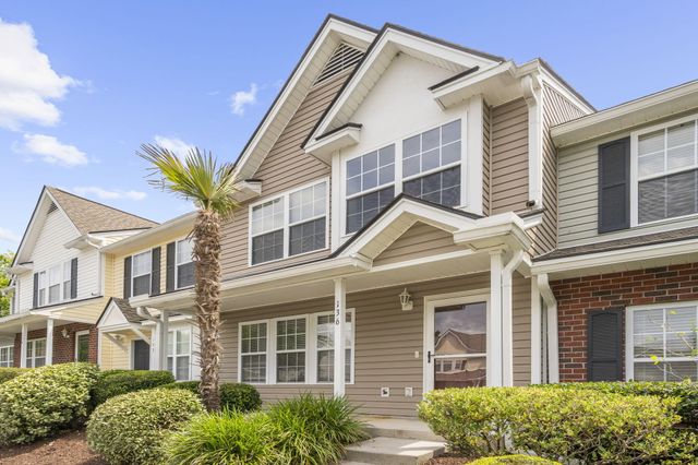 136 Macy Circle, Goose Creek, SC 29445