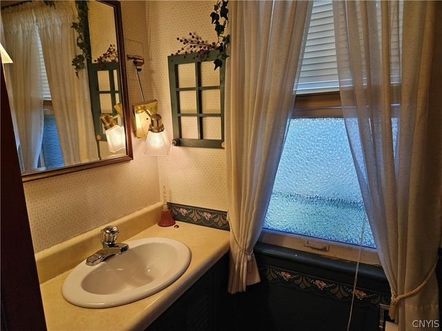 351 Lillian Avenue, Syracuse, NY 13206