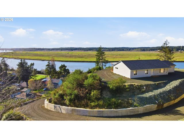 88362 PEDERSON Dr, Bandon, OR 97411