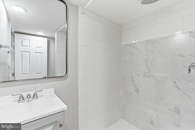 849 LOALAN AVE, Dundalk, MD 21222