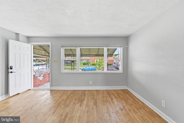 849 LOALAN AVE, Dundalk, MD 21222
