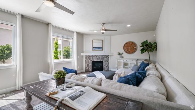 50 S SAMARA ST, Vineyard, UT 84059