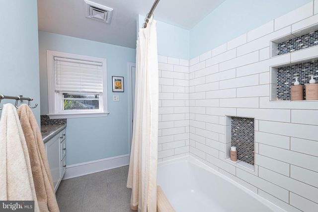 1409 KUTZ DR, Pottstown, PA 19465
