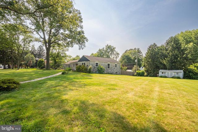 1409 KUTZ DR, Pottstown, PA 19465