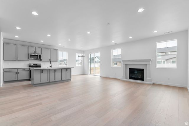 1869 S 2425 W, West Haven, UT 84401