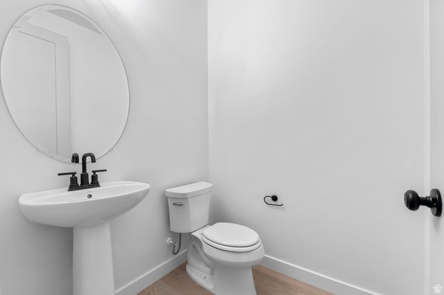 1869 S 2425 W, West Haven, UT 84401