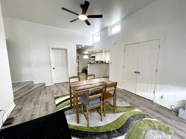 301 1st AVENUE, Carnegie, PA 15106