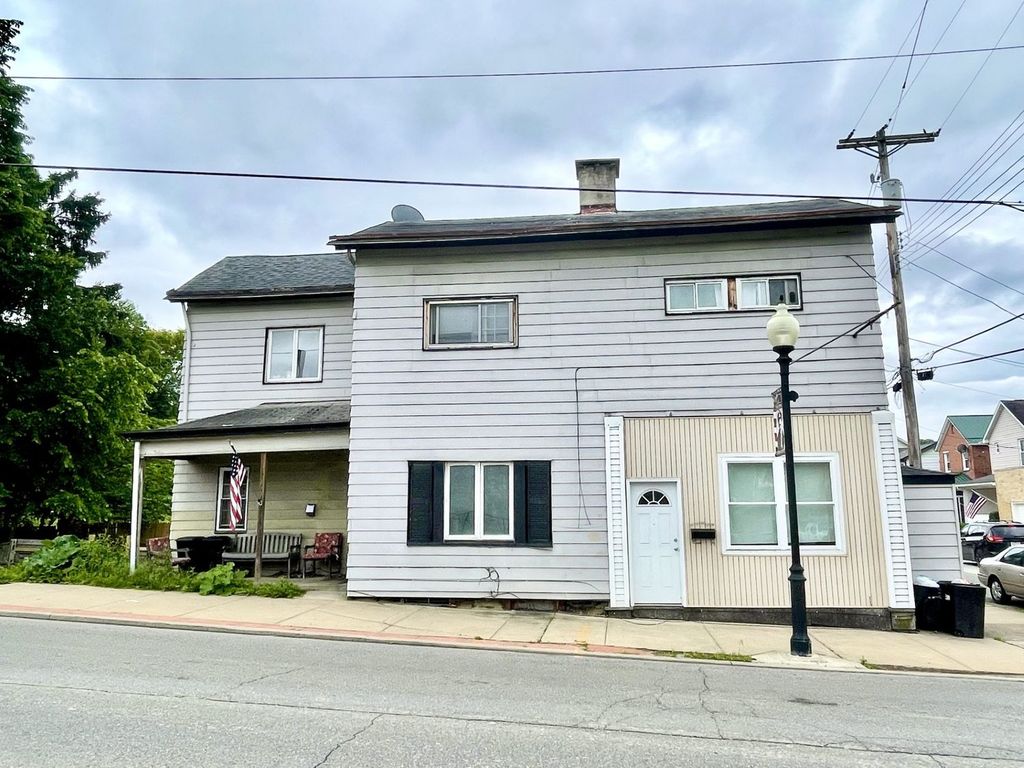 301 1st AVENUE, Carnegie, PA 15106