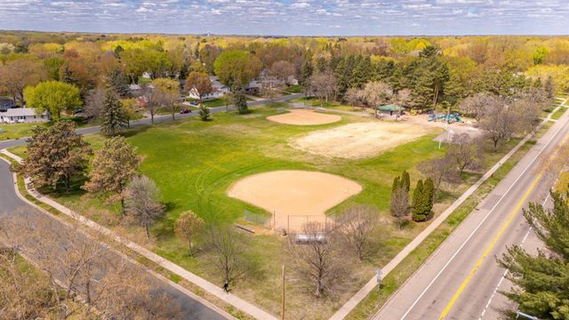 3681 Kenny Lane, White Bear Lake, MN 55110