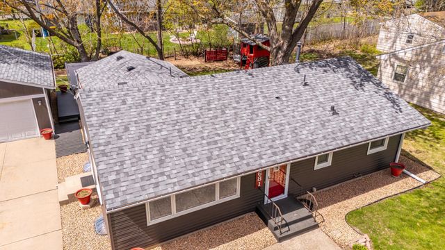 3681 Kenny Lane, White Bear Lake, MN 55110