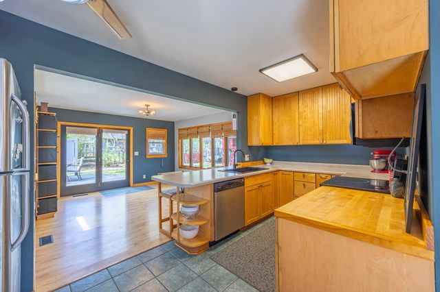 3681 Kenny Lane, White Bear Lake, MN 55110