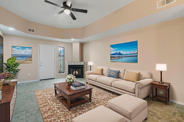 7712 Redwood Drive NW, Albuquerque, NM 87120