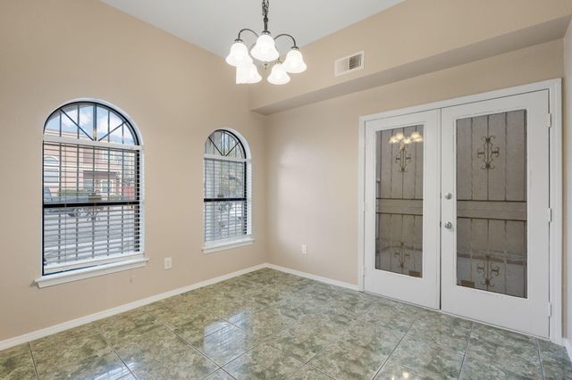 7712 Redwood Drive NW, Albuquerque, NM 87120