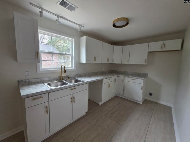 416 Thames Street, Manning, SC 29102