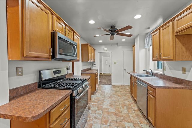 1320 Methyl St, Beechview, PA 15216