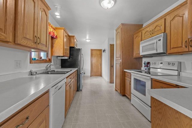 W9789 RIVER BANK ROAD, Clintonville, WI 54929